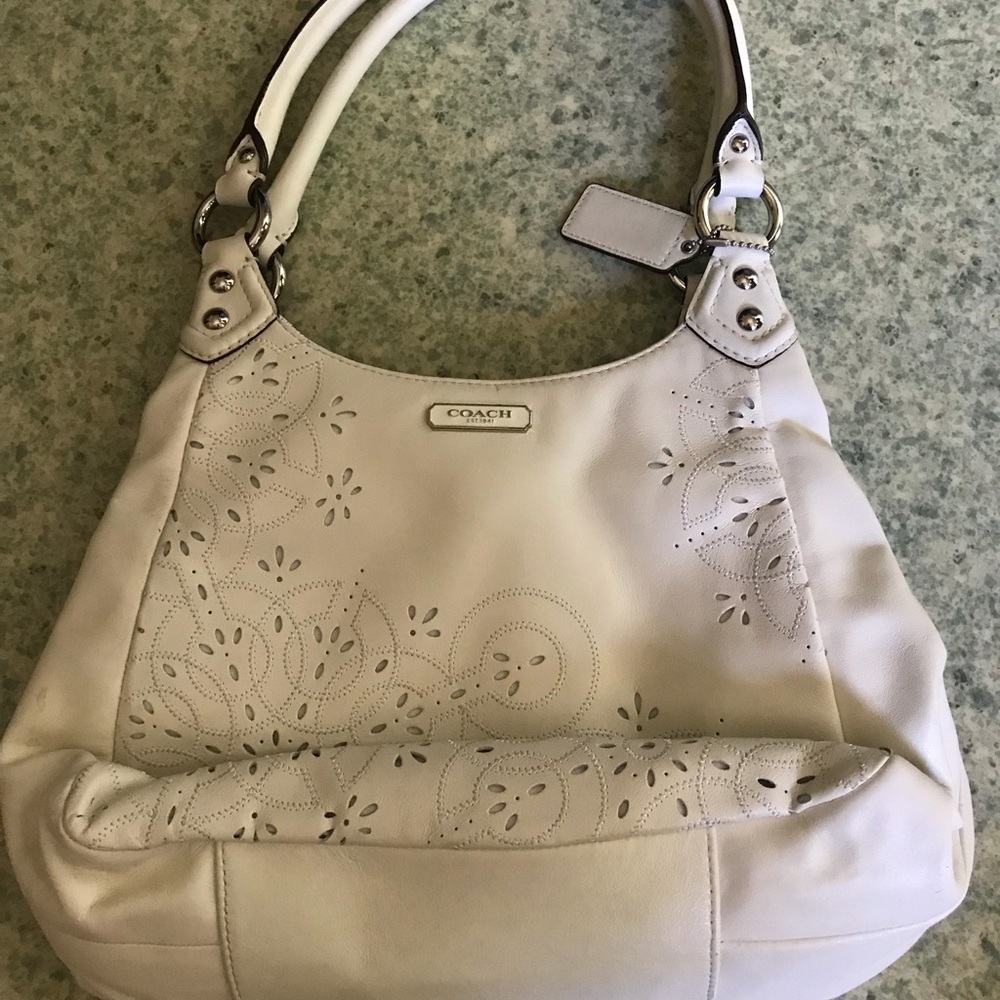 White coach shoulder purse